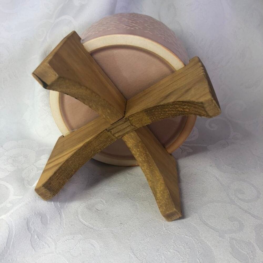 Geo Ceramic Planter 6.25" on Wooden stand - Picture 4 of 4